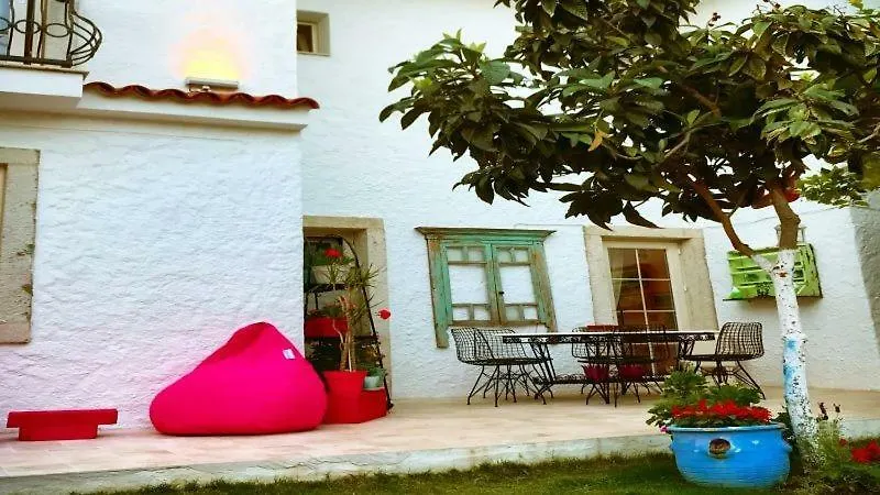 Umit Ev Hotel Alacati