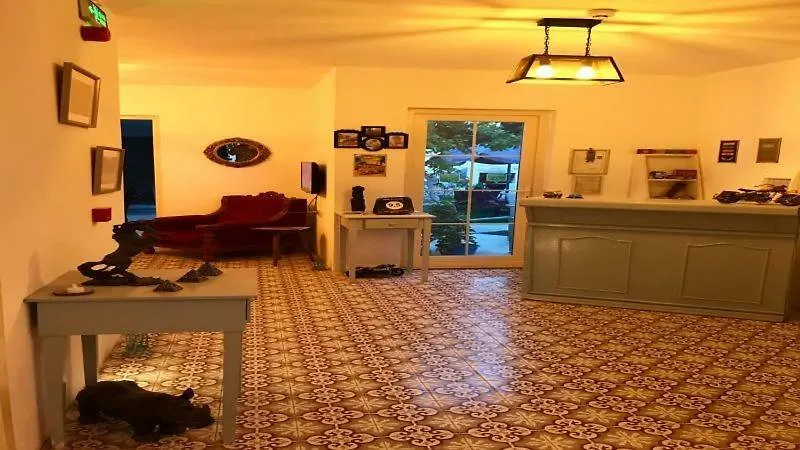Umit Ev Hotel Alacati Turkey